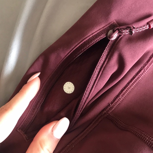 Lululemon New Tight Stuff Tight 25” - Picture 4 of 5